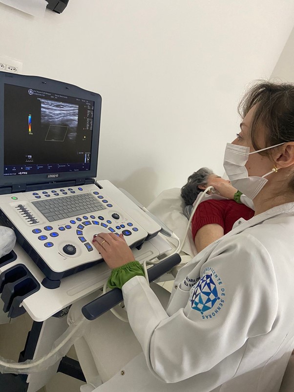 Angiotomografia Angiorressonância